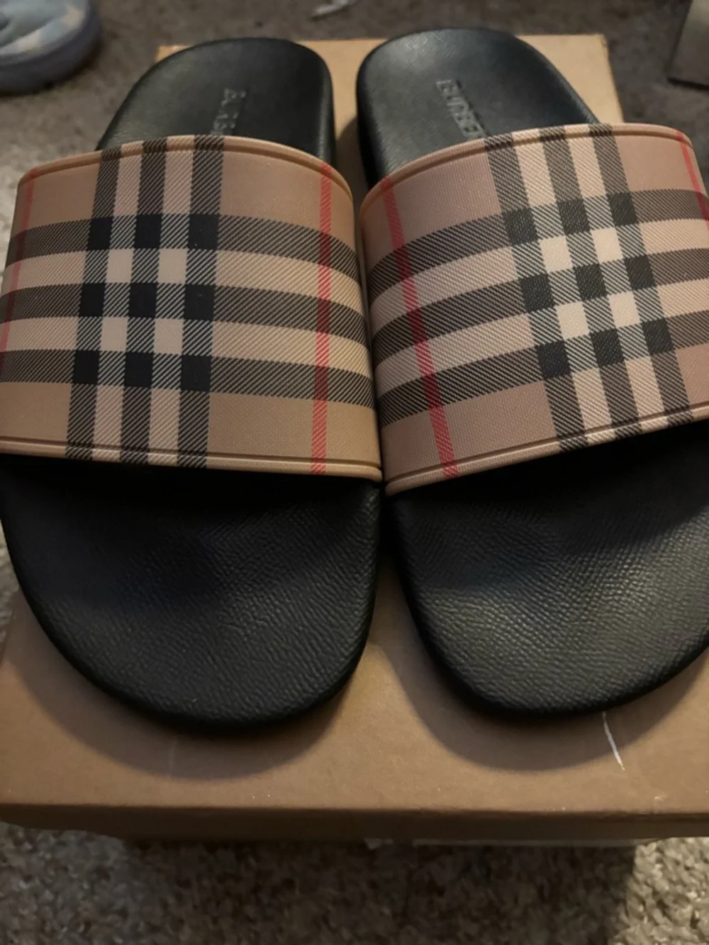 Burberry Beige Nova Check Slide Sandals with Black Footbed - Picture 3 of 8